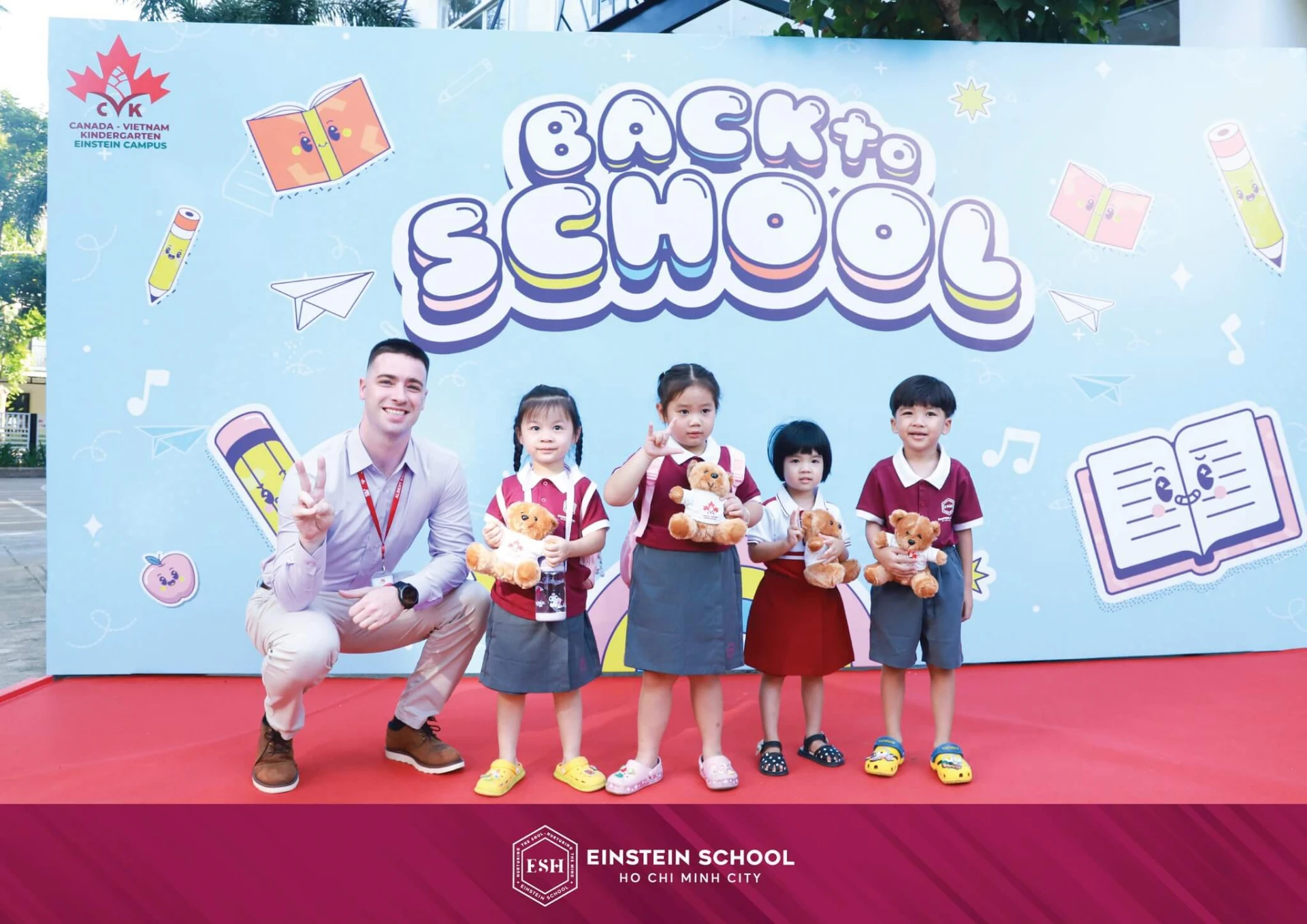 Trường Einstein School (ESH)