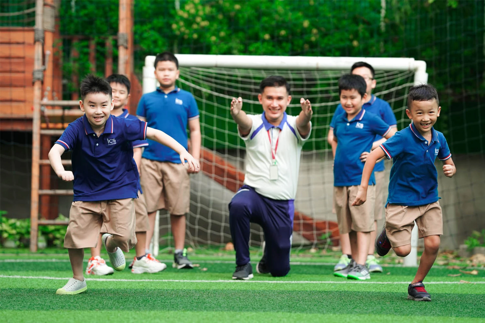 Trường liên cấp ICS (I Can School)