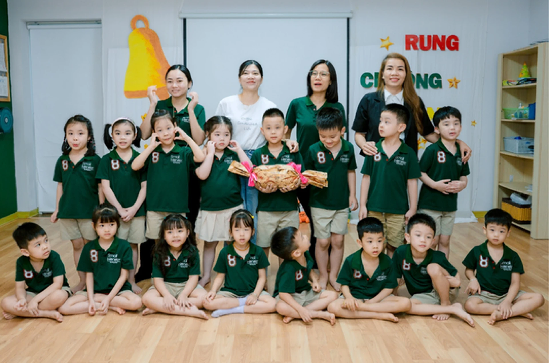 Trường Small Wonder